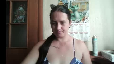 dreamiebelle online show from September 12, 6:02 am