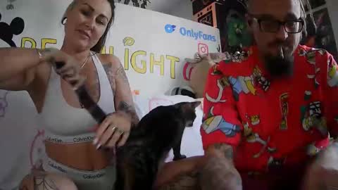 Snapshot of dreamlight69 chatting on January 20, 1:00 pm Dreamlight online show from January 20, 1:00 pm