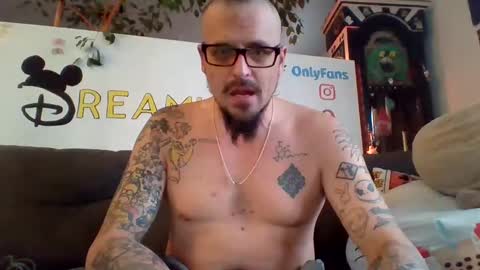 Snapshot of dreamlight69 chatting on February 16, 12:21 pm Dreamlight online show from February 16, 12:21 pm