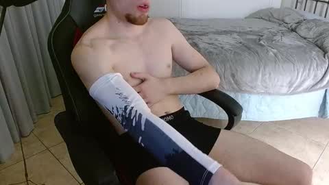 Snapshot of dreammicok chatting on October 21, 12:11 am DreamBoy online show from October 21, 12:11 am