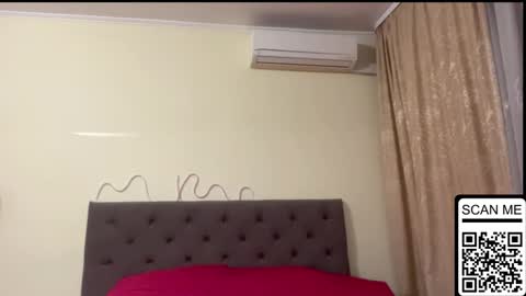 Mila online show from November 1, 5:26 pm