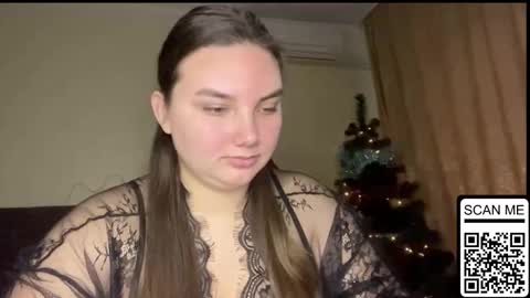 Mila online show from November 26, 1:34 pm