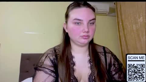 Mila online show from February 13, 5:09 pm