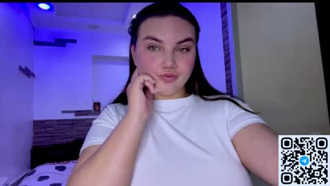 Mila online show from May 14, 7:26 am