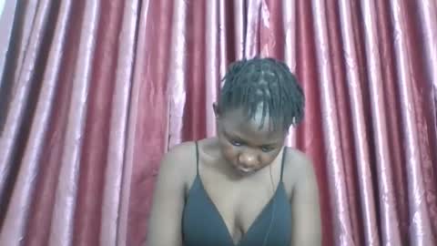 Snapshot of dreamylyne chatting on September 8, 6:07 pm MERCY online show from September 8, 6:07 pm