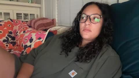 RIRI OR DREAMY online show from October 2, 4:30 am