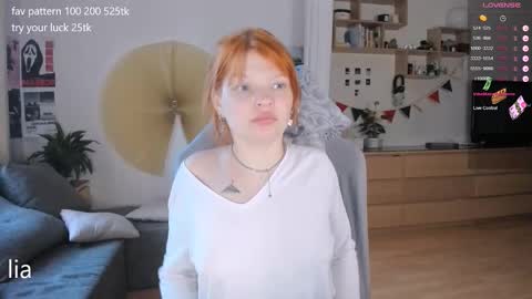 my name is Lia online show from September 29, 4:50 am