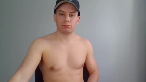 Snapshot of drejko158 chatting on February 20, 9:44 am drejko158 online show from February 20, 9:44 am