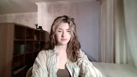 Dia online show from March 17, 2:09 pm