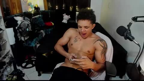 dres4u online show from February 23, 6:22 am