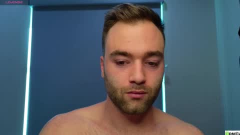 Snapshot of drexallen1 chatting on January 15, 8:12 pm drexallen1 online show from January 15, 8:12 pm