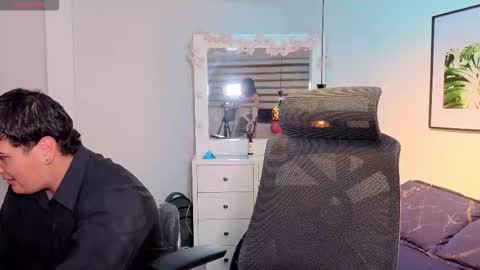 drex and cleo online show from November 18, 3:23 am