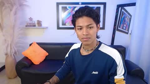 Snapshot of dreyk20 chatting on September 17, 1:46 pm Dreyk online show from September 17, 1:46 pm