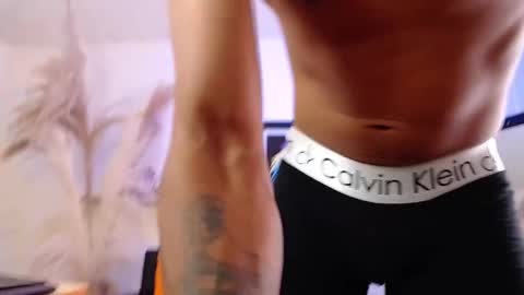 Snapshot of dreyk20 chatting on September 26, 2:10 pm Dreyk online show from September 26, 2:10 pm