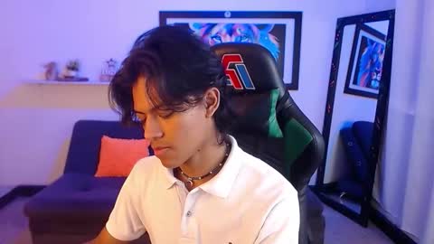 Snapshot of dreyk20 chatting on October 25, 1:29 pm Dreyk online show from October 25, 1:29 pm