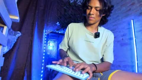 Dreyk online show from May 8, 1:00 am