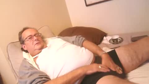 Dr. Feelgood online show from October 5, 4:11 am