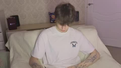 Mark online show from March 12, 8:26 pm