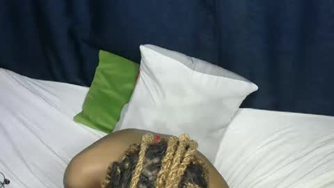 drip_byb online show from November 30, 11:58 am