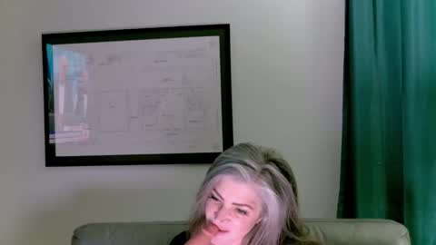 Angie online show from April 26, 6:55 am