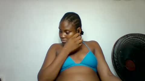 Snapshot of drippussy30 chatting on January 28, 2:00 am drippussy30 online show from January 28, 2:00 am