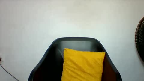 Snapshot of drippussy30 chatting on February 9, 1:22 am drippussy30 online show from February 9, 1:22 am