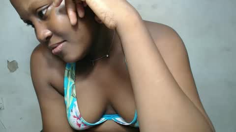 Snapshot of drippussy30 chatting on September 13, 4:23 am drippussy30 online show from September 13, 4:23 am