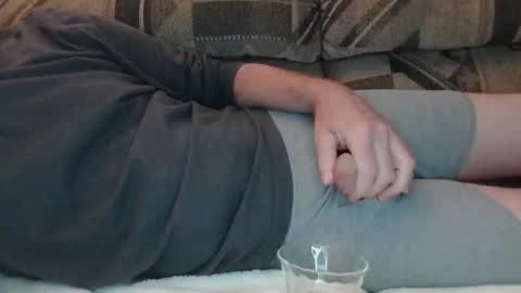 drippyjt online show from May 9, 4:39 am