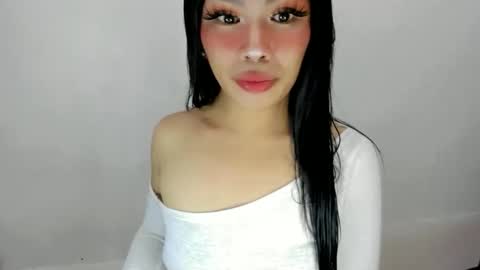 Snapshot of dripqueenxoxo chatting on September 23, 9:45 am miss. Erika online show from September 23, 9:45 am