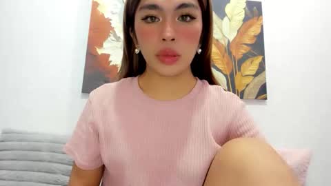 miss. Erika online show from May 7, 10:53 am