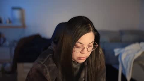 Drizzypeach602 online show from December 11, 8:58 am