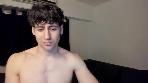 Snapshot of drmozo chatting on November 12, 7:57 pm Alexander online show from November 12, 7:57 pm