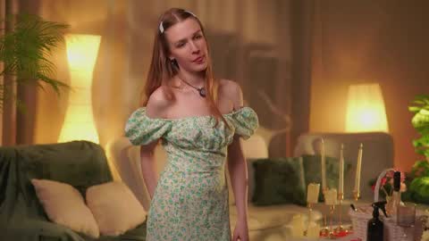 dropkiss online show from April 5, 3:53 pm