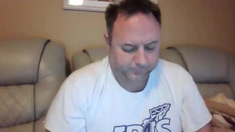 Snapshot of drow0909 chatting on December 18, 12:33 pm Drow online show from December 18, 12:33 pm