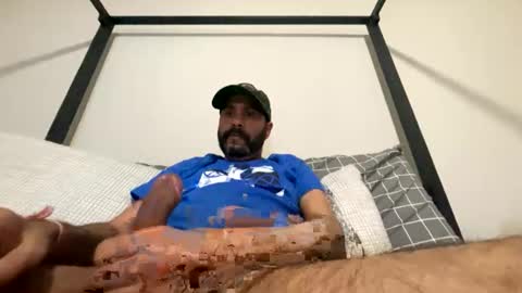 Snapshot of drspunkalott chatting on January 13, 4:07 am drspunkalott online show from January 13, 4:07 am