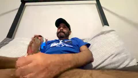 Snapshot of drspunkalott chatting on January 14, 3:53 am drspunkalott online show from January 14, 3:53 am