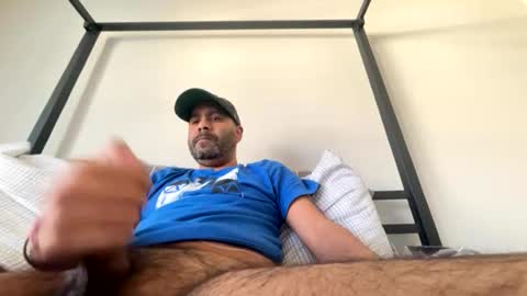 Snapshot of drspunkalott chatting on January 21, 8:32 pm drspunkalott online show from January 21, 8:32 pm