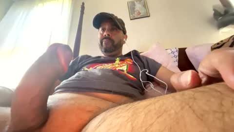 Snapshot of drspunkalott chatting on April 22, 7:04 pm drspunkalott online show from April 22, 7:04 pm