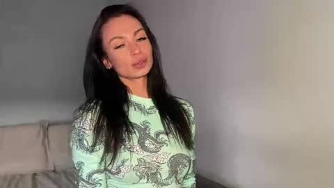 Bella online show from April 3, 4:10 am