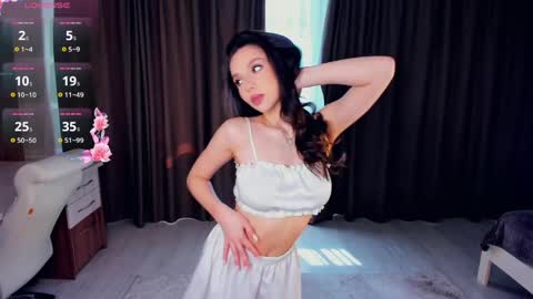 Emma online show from May 6, 5:14 am