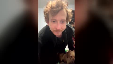 Snapshot of dryydennn chatting on April 6, 12:30 am sissyginger online show from April 6, 12:30 am