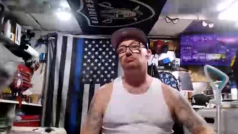 Snapshot of dsmock chatting on November 14, 8:35 am dsmock online show from November 14, 8:35 am