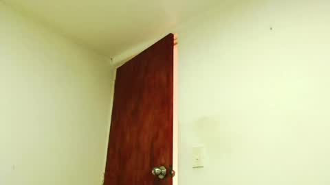 S.K..maorisa98 VIDEOS SEXHARD PPBOY 55TASTEPROTEIN online show from April 1, 11:55 am