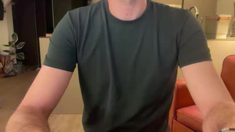 Snapshot of duerythe2 chatting on March 25, 1:11 am Pierre online show from March 25, 1:11 am