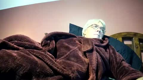 Doug online show from October 3, 2:08 am