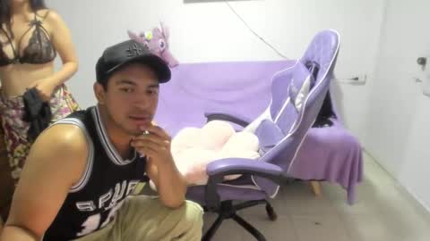 Snapshot of duilber chatting on February 13, 4:47 pm Duilber online show from February 13, 4:47 pm