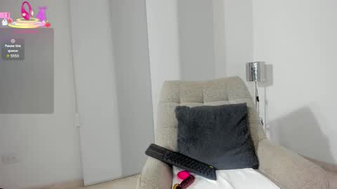 Dulce online show from December 19, 9:27 am