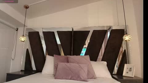  Dulce Candy  online show from September 29, 12:32 pm