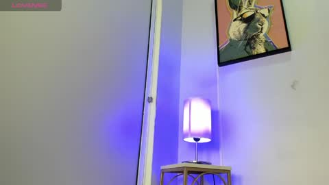 dulce__fiore07 online show from May 8, 11:59 am