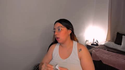 Snapshot of dulce_brithany chatting on September 27, 12:43 pm dulce brithany online show from September 27, 12:43 pm